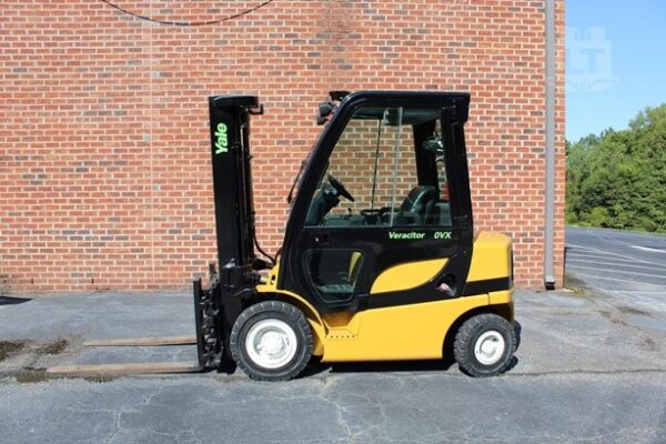 2007 YALE GLP040VX