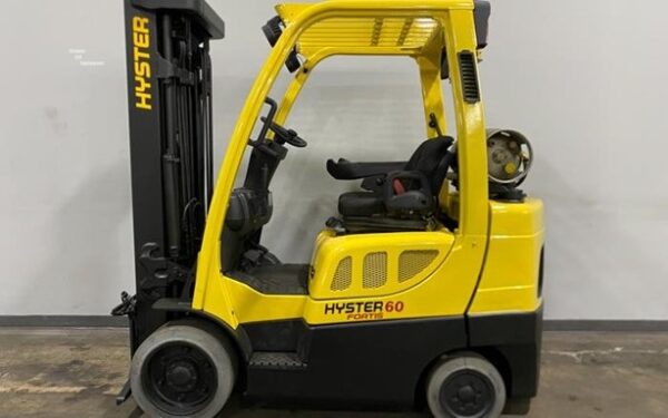 2017 HYSTER S60FT